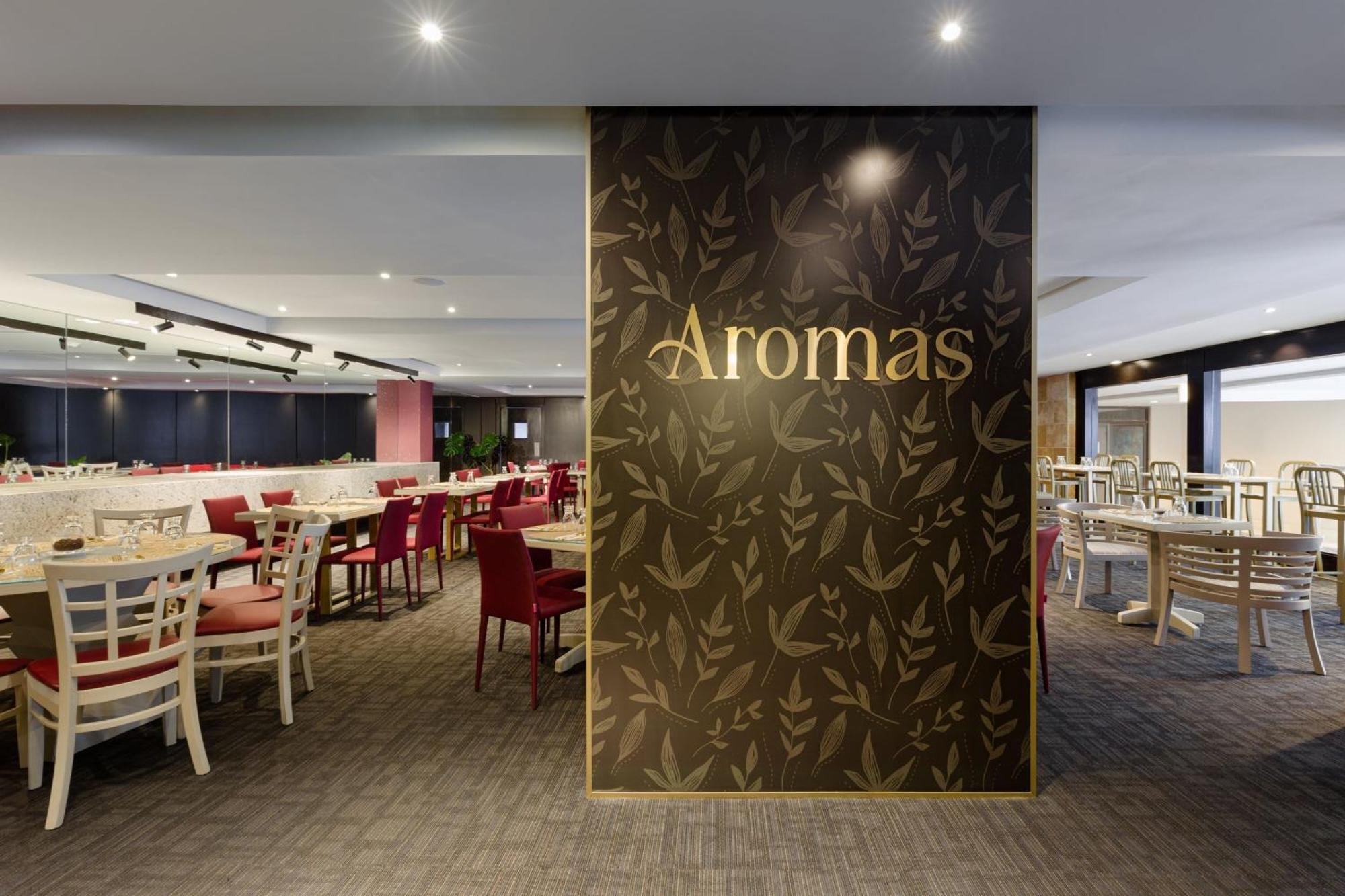 Sheraton Grand Panama Exteriér fotografie Aromas restaurant