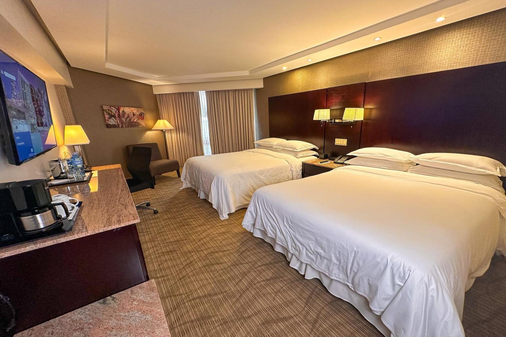 Sheraton Grand Panama Exteriér fotografie Deluxe Room